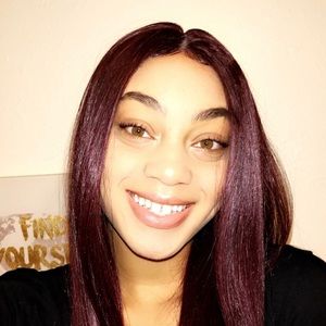 Meet your Posher, Angel